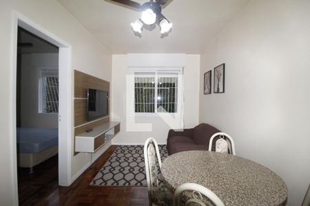 Sala de apartamento para alugar com 1 quarto, 50m² em Passo D’areia, Porto Alegre