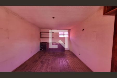 Casa à venda com 3 quartos, 300m² em Cambuí, Campinas