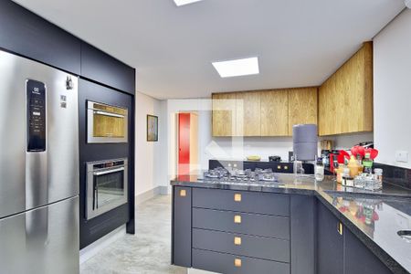 Casa à venda com 3 quartos, 160m² em Santo Amaro, São Paulo