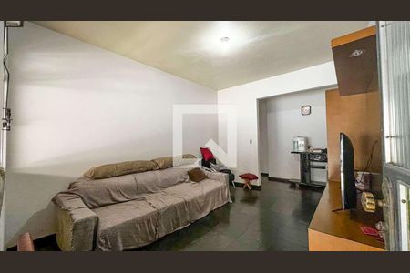 Casa à venda com 4 quartos, 300m² em Santa Terezinha, Belo Horizonte