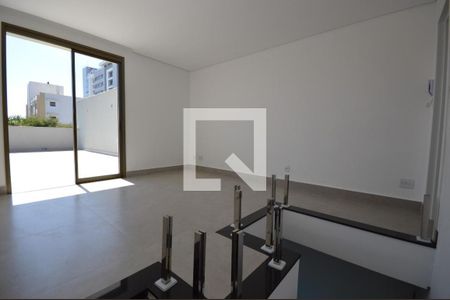 Apartamento à venda com 2 quartos, 137m² em Carmo, Belo Horizonte