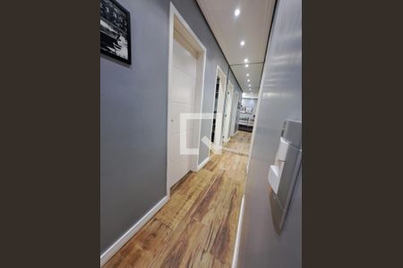 Corredor de apartamento à venda com 3 quartos, 73m² em Novo Osasco, Osasco