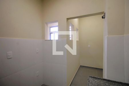 Cozinha de apartamento para alugar com 2 quartos, 64m² em Centro, Belo Horizonte