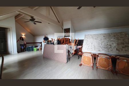 Casa de Condomínio para alugar com 5 quartos, 620m² em Jardim Carvalho, Porto Alegre