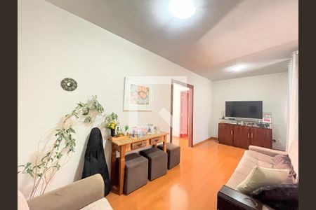 Sala de apartamento à venda com 4 quartos, 68m² em Sagrada Família, Belo Horizonte