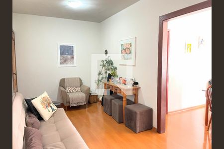 Sala de apartamento à venda com 4 quartos, 68m² em Sagrada Família, Belo Horizonte
