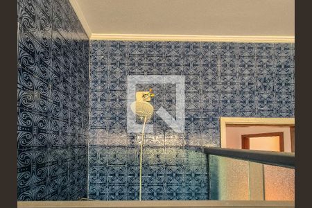 Banheiro de casa para alugar com 6 quartos, 600m² em Caxingui, São Paulo