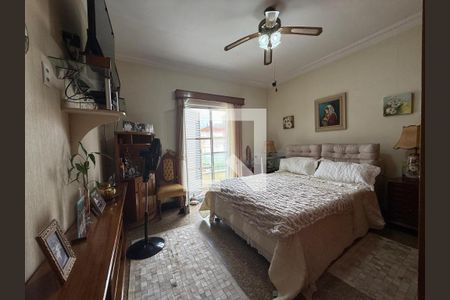 Foto 11 de casa à venda com 3 quartos, 300m² em Vila Monumento, São Paulo