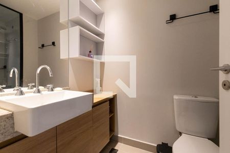 Banheiro de kitnet/studio para alugar com 1 quarto, 27m² em Consolação, São Paulo