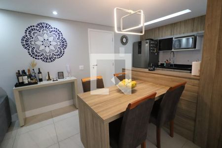 Sala de apartamento à venda com 2 quartos, 54m² em Vila Osasco, Osasco