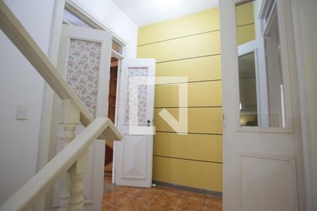 Hall dos Quartos de casa de condomínio para alugar com 7 quartos, 510m² em Anil, Rio de Janeiro
