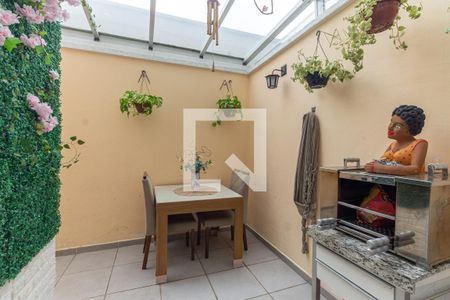 Quintal de apartamento à venda com 2 quartos, 62m² em Vila Esperança, São Paulo