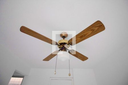 Sala de apartamento à venda com 3 quartos, 62m² em Alto de Pinheiros, São Paulo