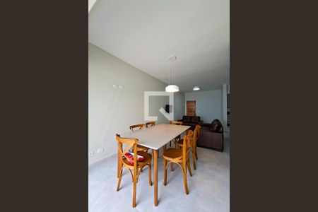 Sala de apartamento para alugar com 3 quartos, 95m² em Guilhermina, Praia Grande