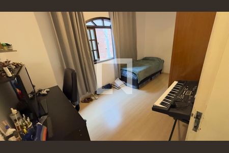 Casa à venda com 4 quartos, 250m² em Cantagalo, Niterói