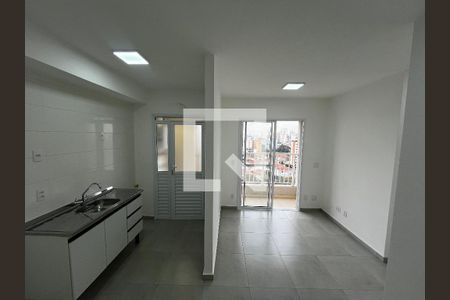Sala/Cozinha de apartamento para alugar com 2 quartos, 43m² em Vila Guaca, São Paulo