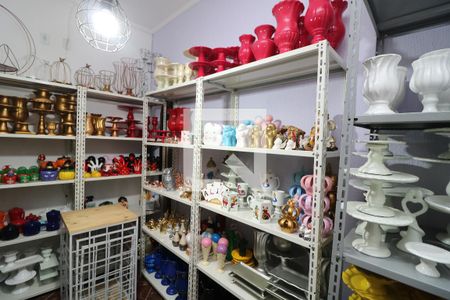 Quarto de casa à venda com 4 quartos, 270m² em Vila Antonieta, São Paulo