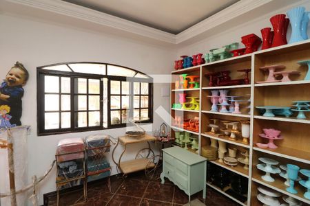 Sala de casa à venda com 4 quartos, 270m² em Vila Antonieta, São Paulo