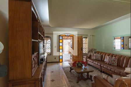 Sala de casa à venda com 3 quartos, 189m² em Jardim dos Oliveiras, Campinas