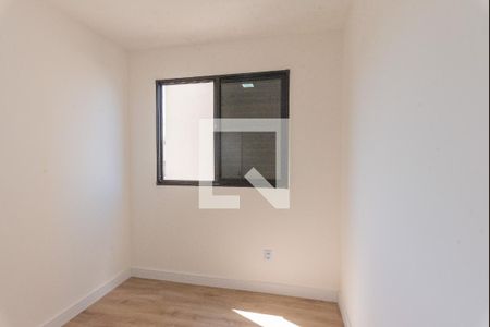 Quarto 1 de apartamento para alugar com 2 quartos, 44m² em Jardim Ipaussurama, Campinas