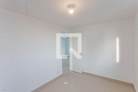 Quarto 1 de apartamento para alugar com 2 quartos, 55m² em Vila Heliopolis, São Paulo