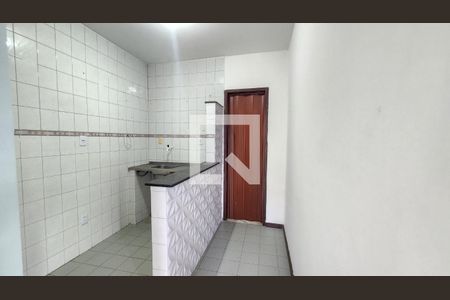 Cozinha de kitnet/studio para alugar com 1 quarto, 25m² em Boca do Rio, Salvador