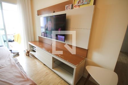 Sala de apartamento para alugar com 2 quartos, 75m² em Aviação, Praia Grande