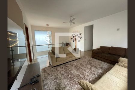 Sala 2 de casa de condomínio para alugar com 3 quartos, 330m² em Jardim Santa Izabel, Cotia