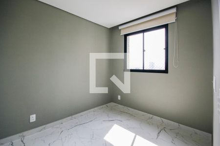 Quarto 1 de apartamento para alugar com 2 quartos, 42m² em Vila Albertina, São Paulo