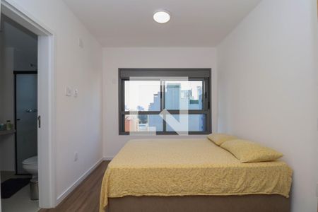 Suíte 1 de apartamento à venda com 2 quartos, 77m² em Pinheiros, São Paulo