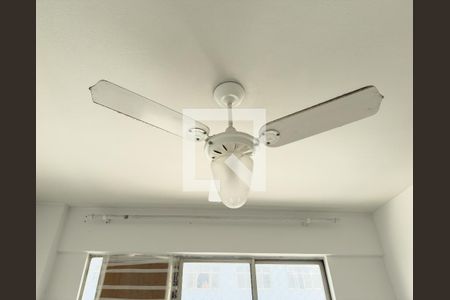 Quarto 1 de apartamento à venda com 2 quartos, 55m² em Olaria, Rio de Janeiro