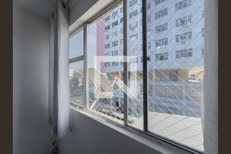 Sala de apartamento à venda com 2 quartos, 55m² em Olaria, Rio de Janeiro