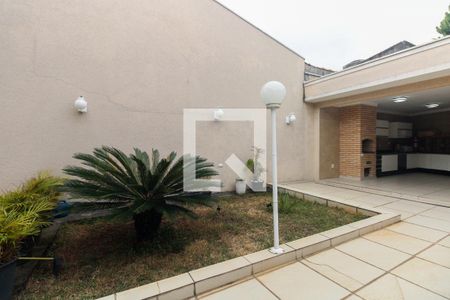 Área Externa de casa à venda com 4 quartos, 320m² em Vila Nova Savoia, São Paulo