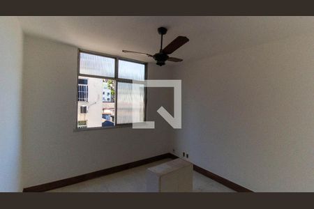 Quarto de apartamento à venda com 2 quartos, 60m² em Largo do Barradas, Niterói