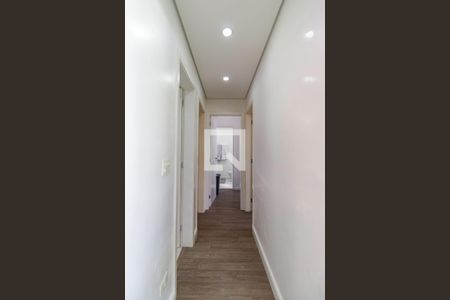 Corredor  de apartamento à venda com 3 quartos, 72m² em Vila Andrade, São Paulo