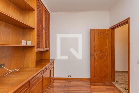 Quarto de casa à venda com 3 quartos, 230m² em Bosque da Saúde, São Paulo