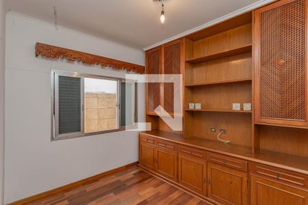 Quarto de casa à venda com 3 quartos, 230m² em Bosque da Saúde, São Paulo