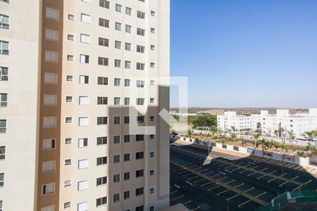 Vista do Quarto 1 de apartamento para alugar com 2 quartos, 40m² em Shopping Park, Uberlândia