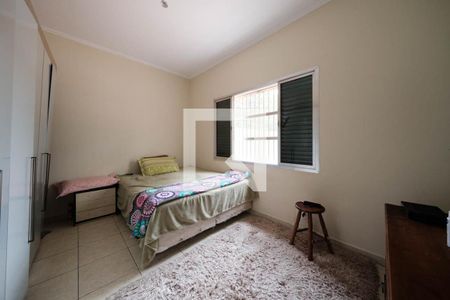 Quarto 2 de casa à venda com 4 quartos, 220m² em Jardim Maringa, São Paulo