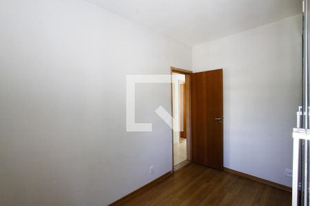 Quarto 1 de apartamento para alugar com 3 quartos, 70m² em Dom Bosco, Belo Horizonte