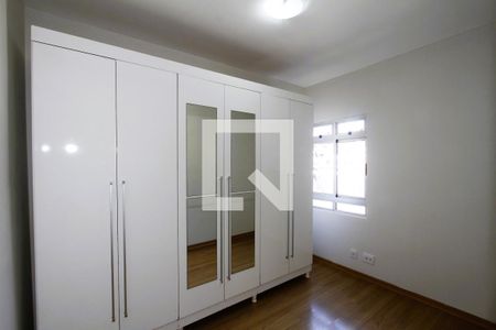 Quarto 1 de apartamento para alugar com 3 quartos, 70m² em Dom Bosco, Belo Horizonte