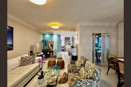 Sala de casa de condomínio para alugar com 3 quartos, 180m² em Santo Amaro, São Paulo