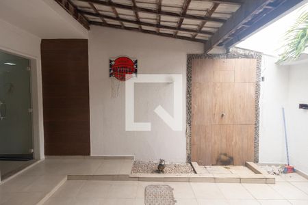 Quintal de casa à venda com 2 quartos, 96m² em Campo Grande, Rio de Janeiro
