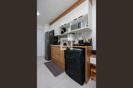 Sala/Cozinha de apartamento para alugar com 1 quarto, 33m² em Campo Belo, São Paulo