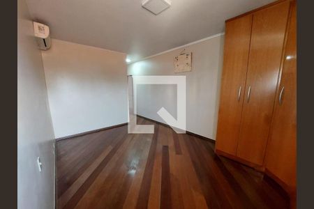 Casa à venda com 3 quartos, 202m² em Vila Floresta, Santo André