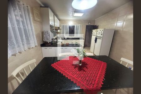 Casa à venda com 3 quartos, 240m² em Tatuapé, São Paulo