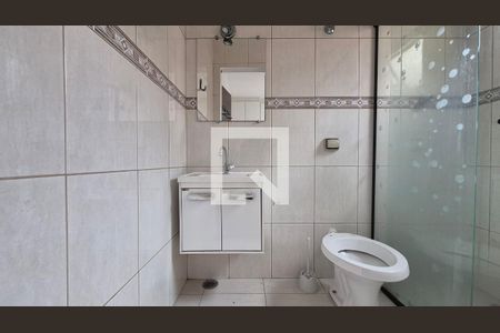 Banheiro da suíte de casa à venda com 3 quartos, 163m² em Parque Oratório, Santo André