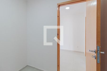 Quarto 1 de apartamento para alugar com 2 quartos, 32m² em Vila Guilhermina, São Paulo