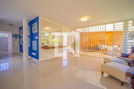 Casa à venda com 4 quartos, 800m² em Pacaembu, São Paulo