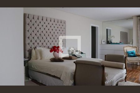 Casa à venda com 5 quartos, 760m² em Alphaville, Santana de Parnaíba